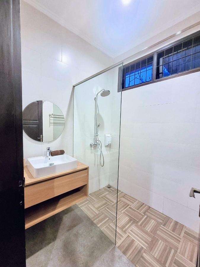 Cottonwood Exclusive Villa @Lembang Asri - Jacuzzi Playground Netflix Billyard Buitenkant foto